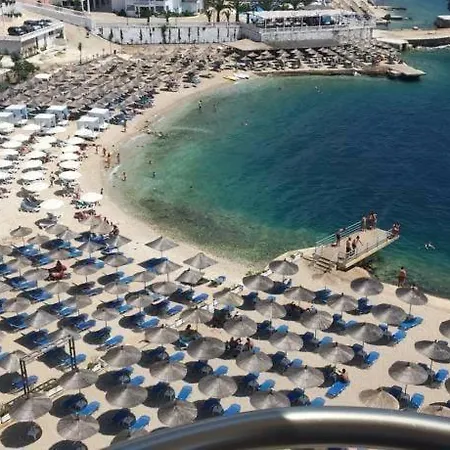 Zero Zero * Sarandë