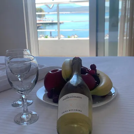 Zero Zero * Sarandë